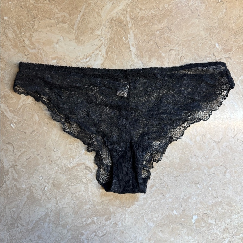 Victoria’s Secret Black Lace Panty Brief Large NWOT